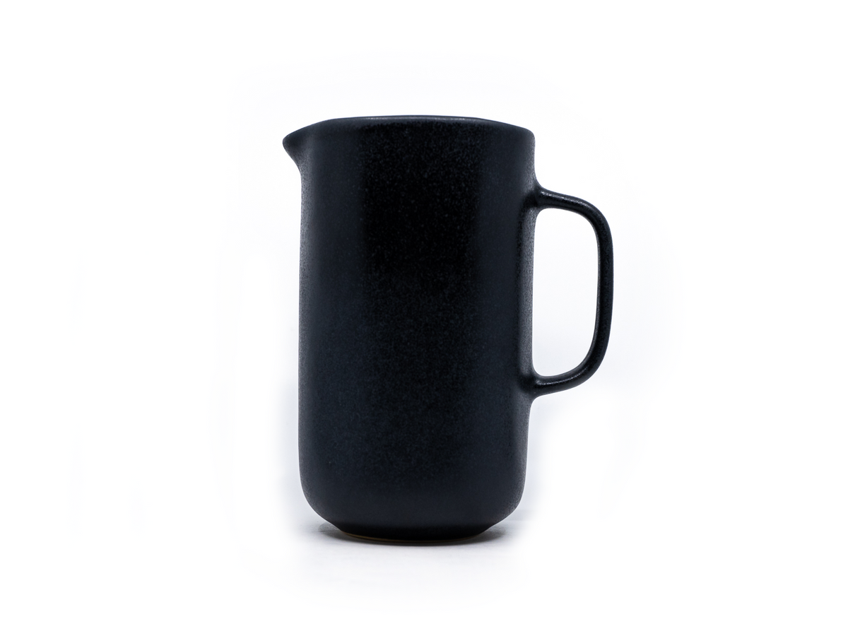 Noite - Krug 1 l schwarz