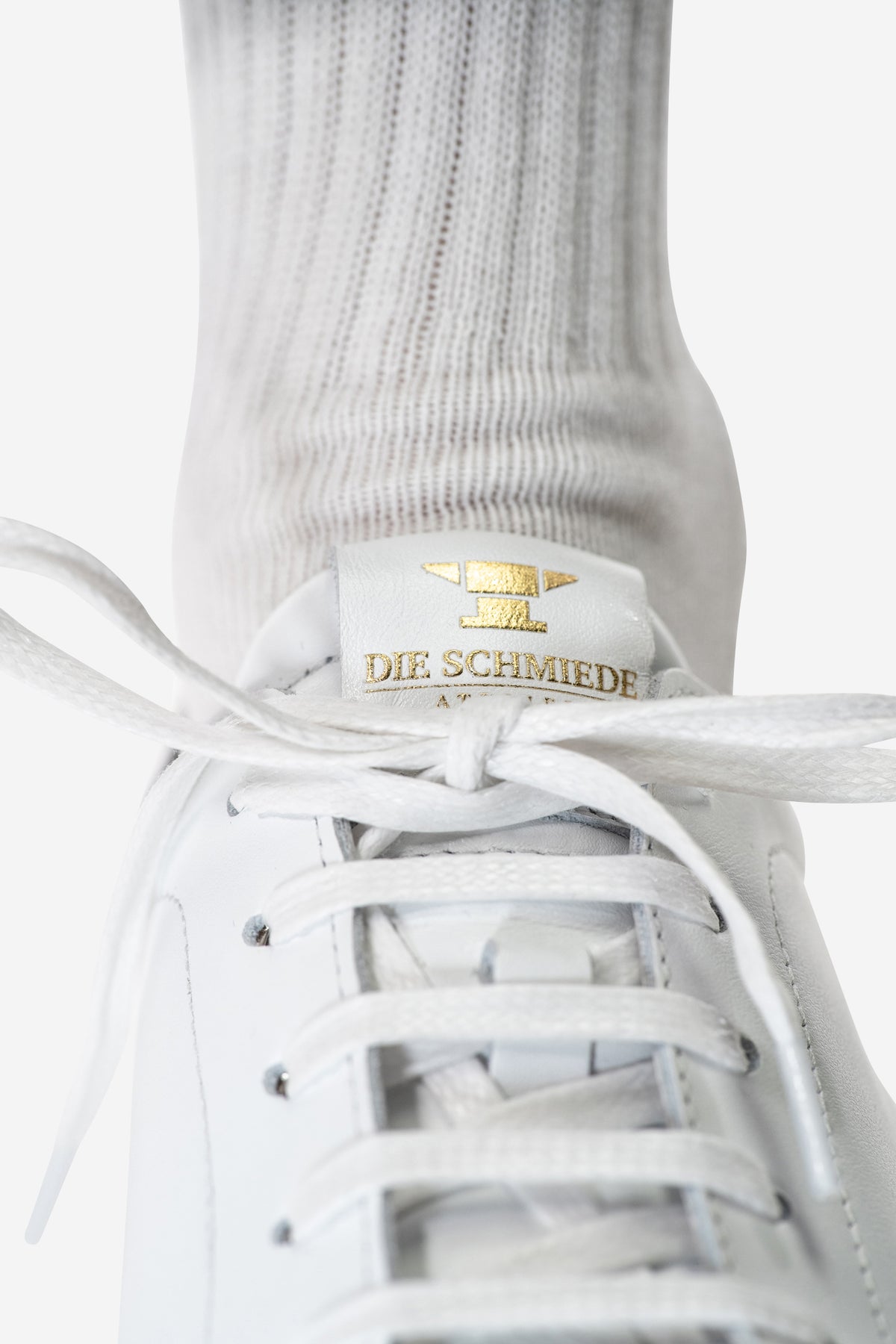 Sneakers – Basic Edition