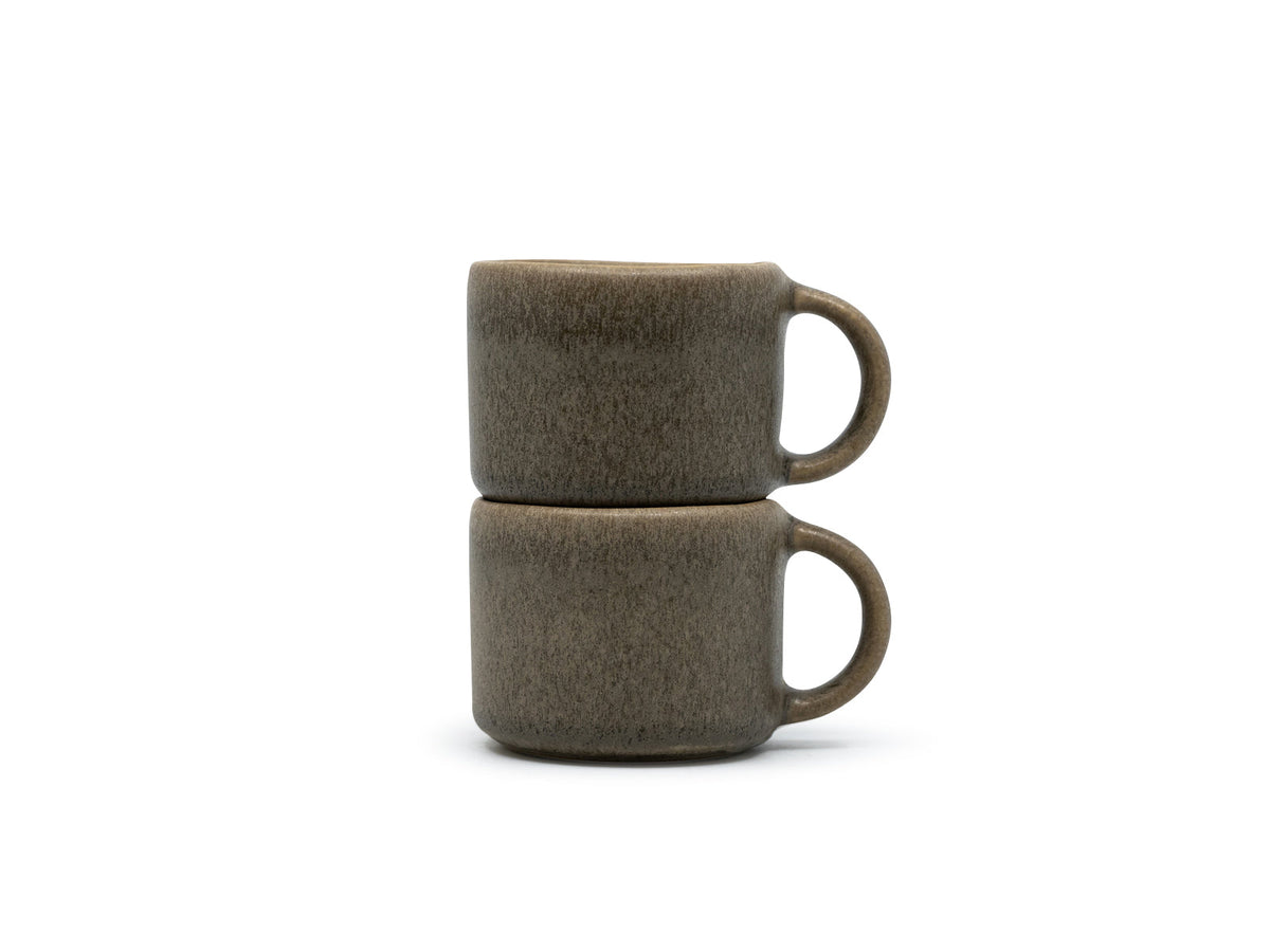 Cru - Espressotasse mit Henkel taupe